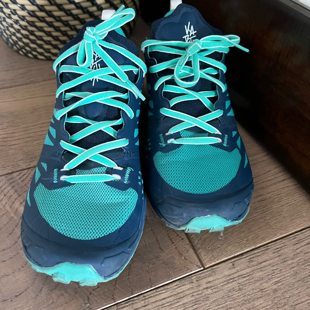 LaSportiva Women US7.5 trail running shoes